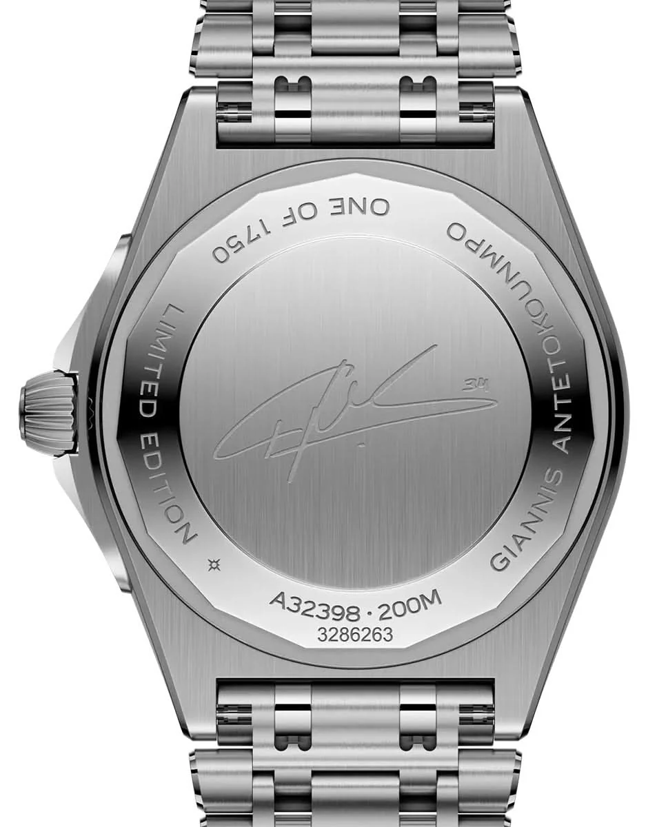 Chronomat Automatic GMT 40 Giannis Antetokounmpo - Image 3