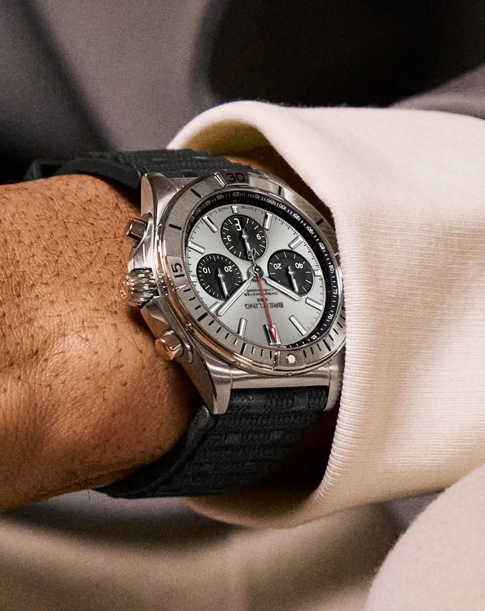 BREITLING Chronomat B01 42 Watch - Image 5
