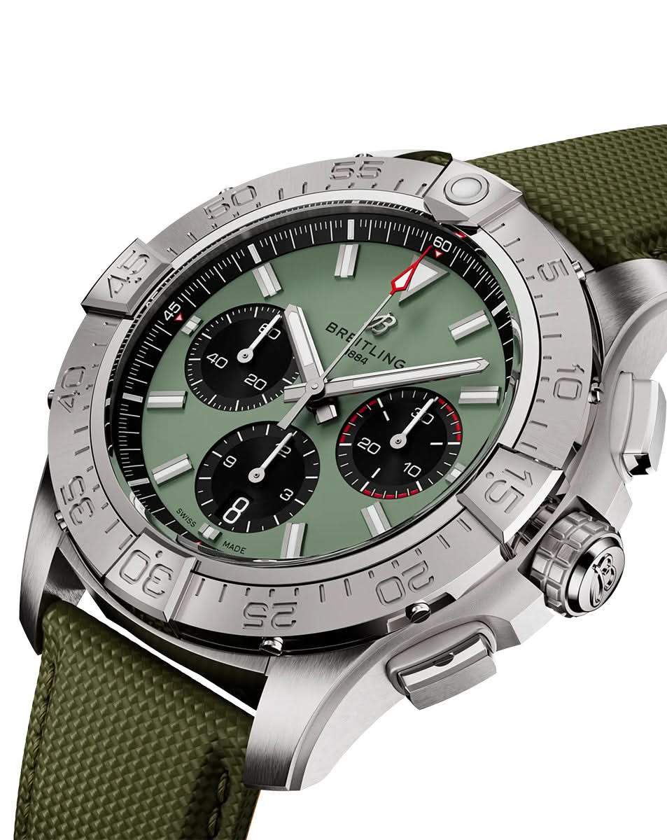 BREITLING AVENGER Watch - Image 2