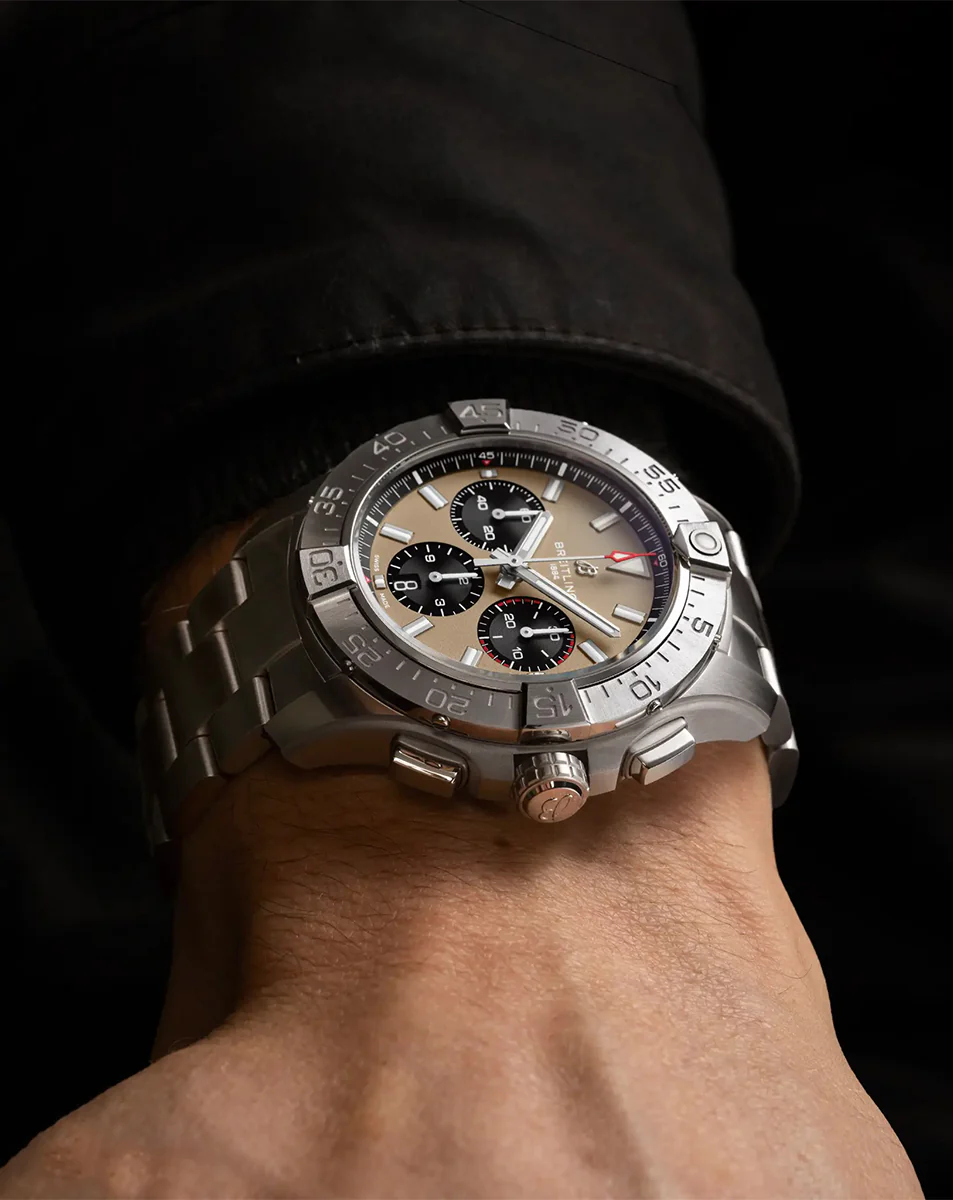 BREITLING AVENGER Watch - Image 5