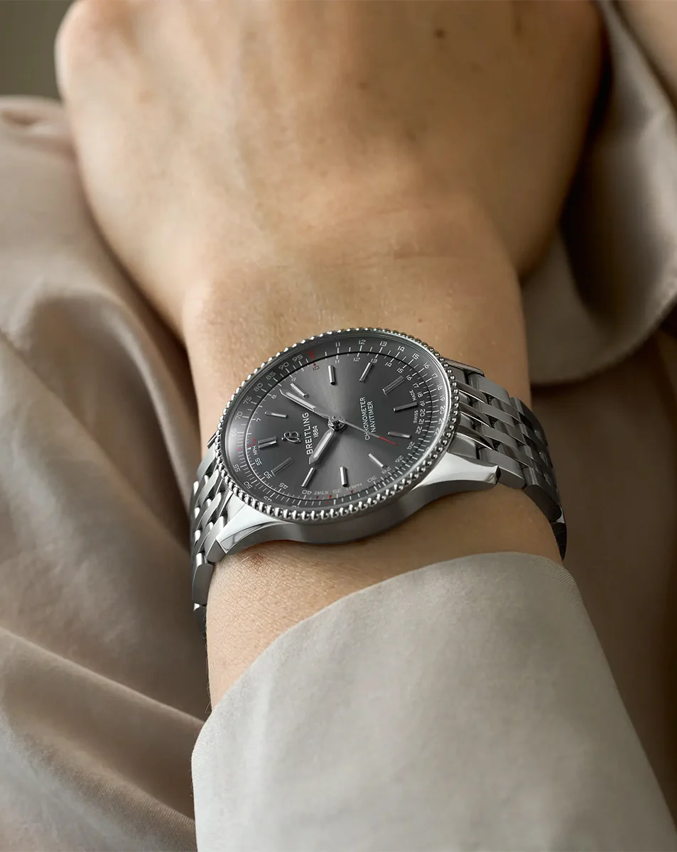 BREITLING NAVITIMER Watch - Image 4