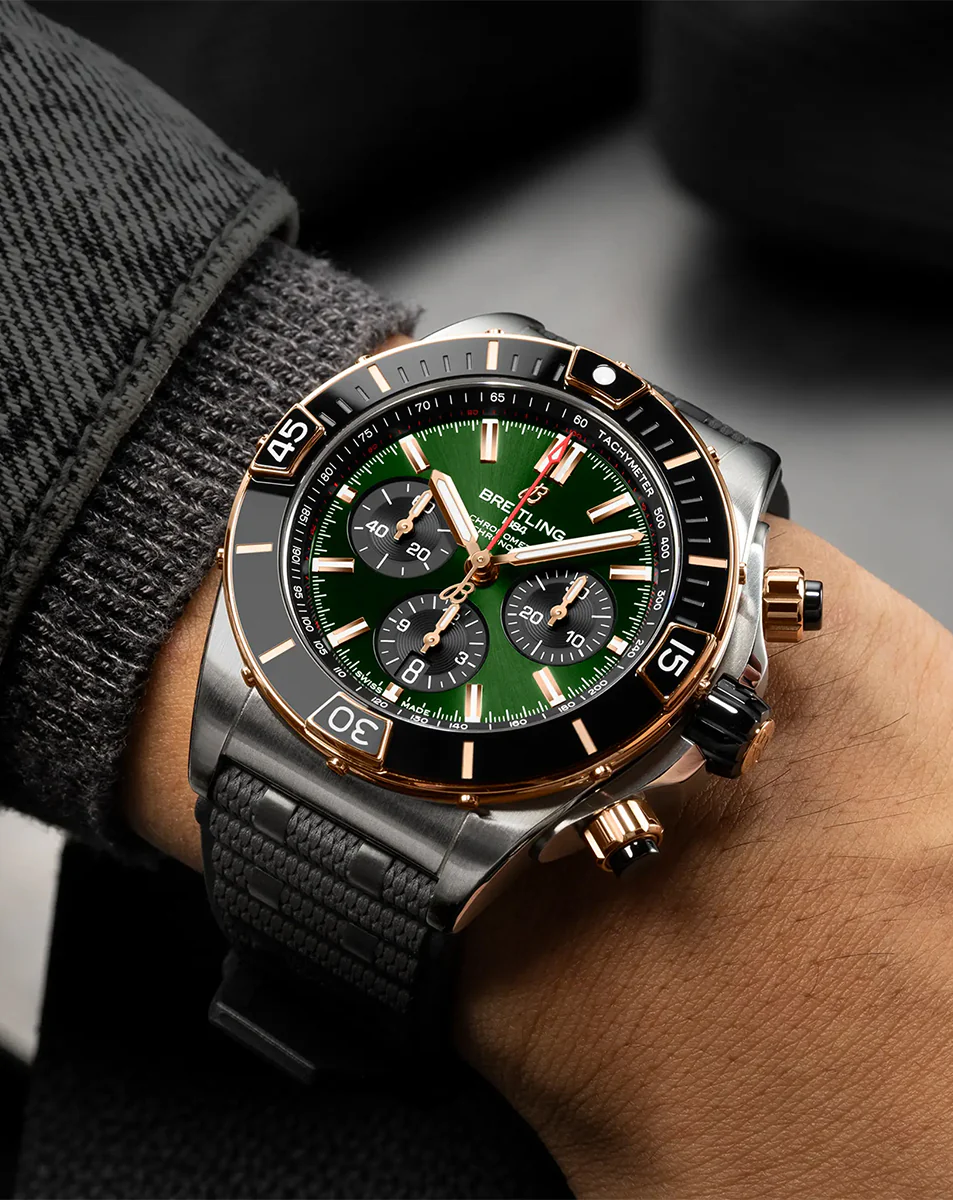 BREITLING SUPER CHRONOMAT Watch - Image 5