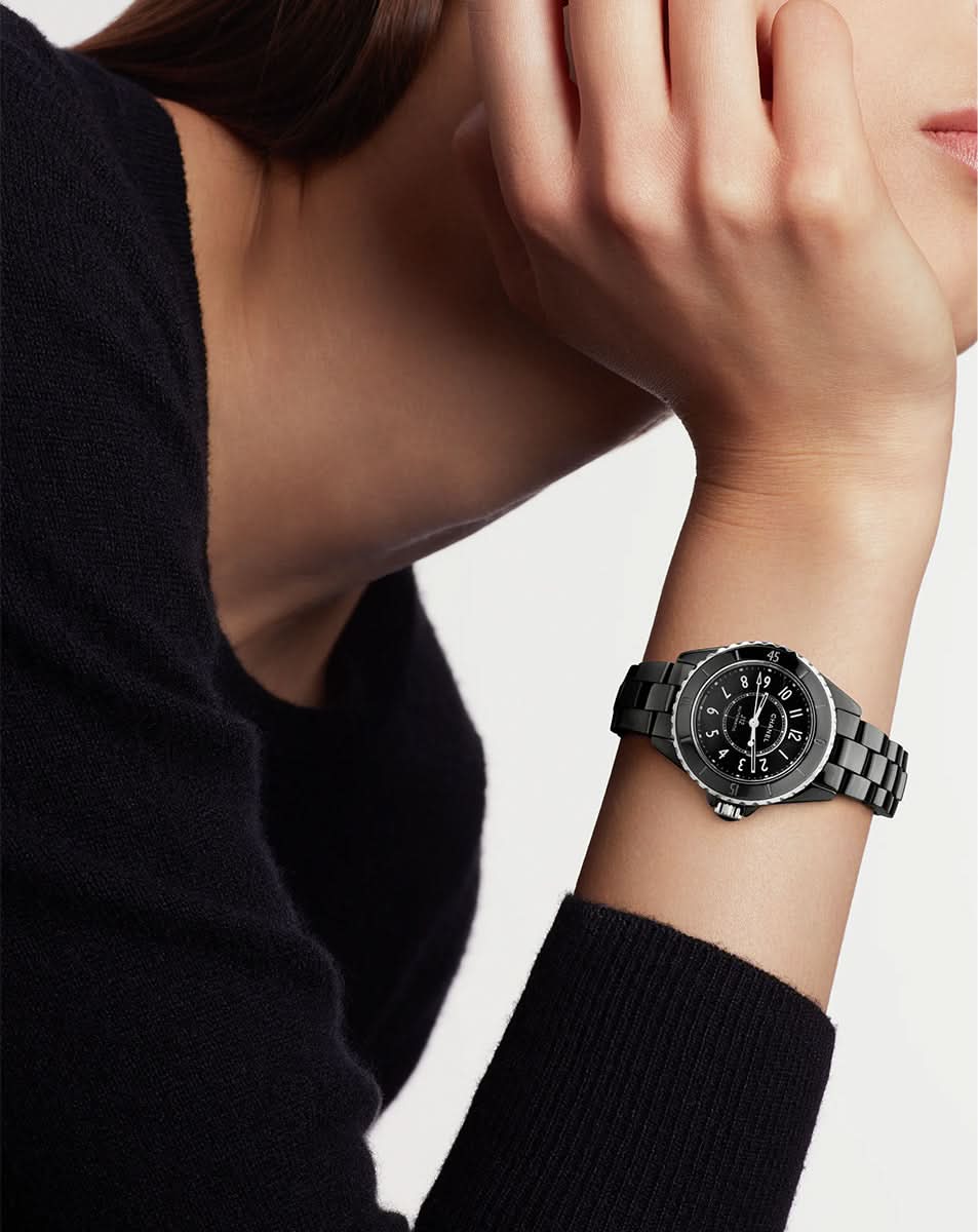 CHANEL J12 WATCH - Image 3