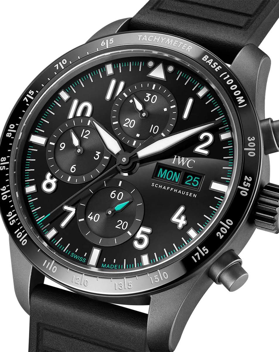 IWC Pilot’s Watch Performance Chronograph 41 Mercedes-AMG PETRONAS Formula One™ Team - Image 3