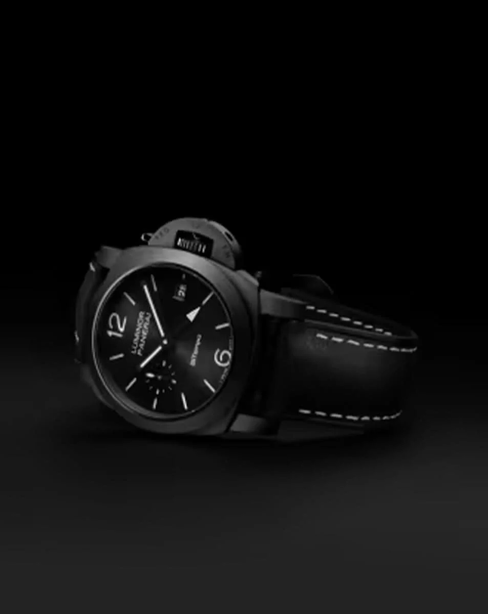 Panerai Luminor GMT Ceramica Watch- 40mm - Image 3
